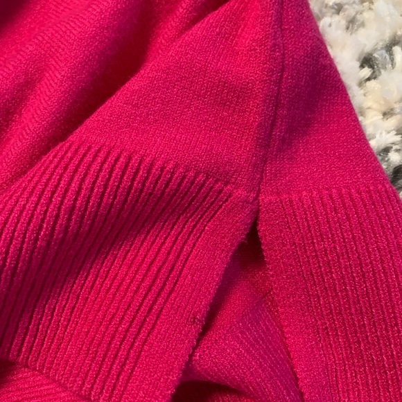 Time And Tru Women’s Pink Cowl Neck Sweater Size Small (4-6) - Picture 13 of 17